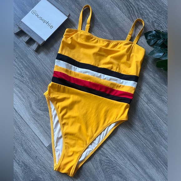 Solid & Striped x RE/DONE The Malibu One Piece Yellow - Picture 4 of 11